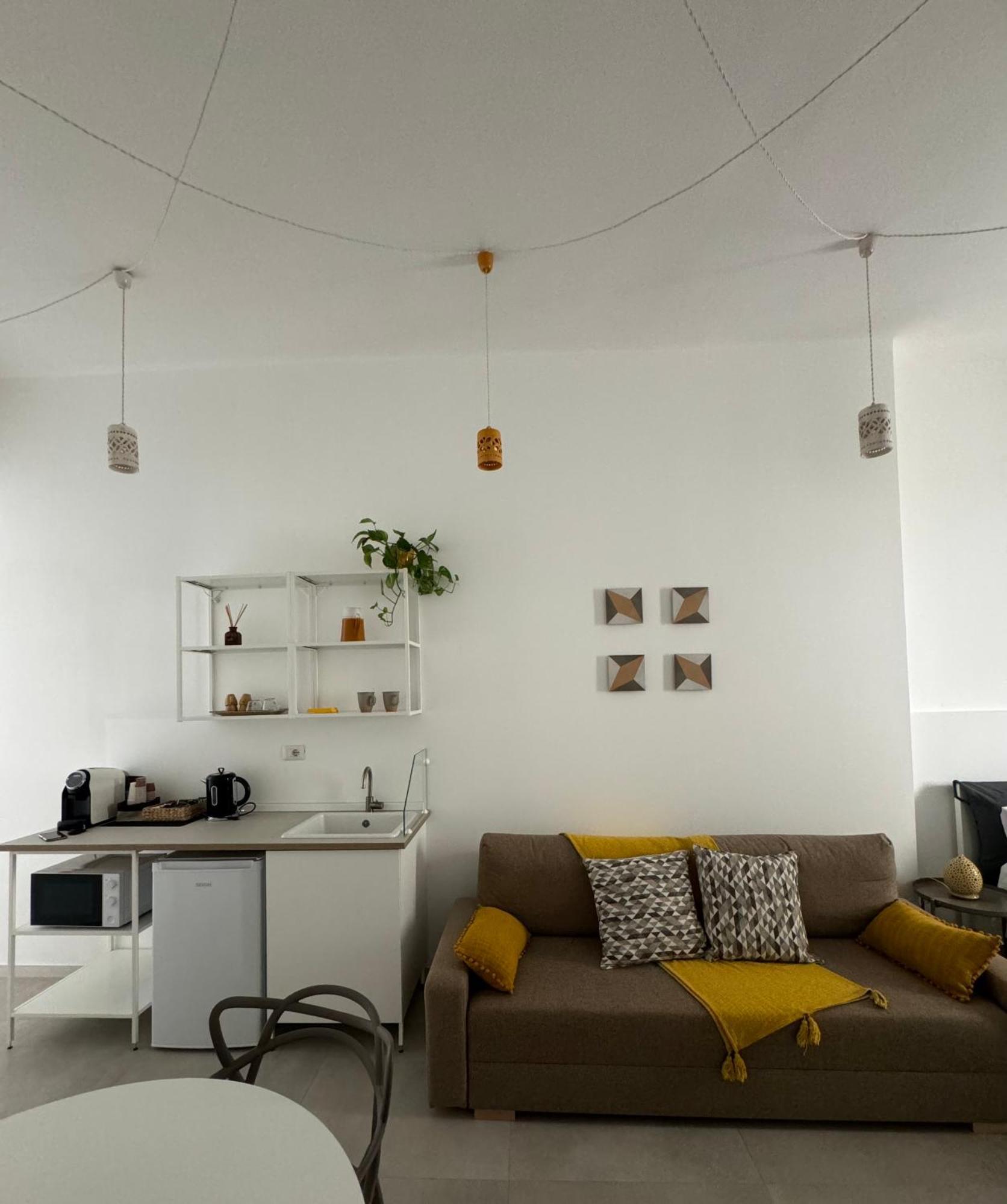 Zefiro Suites เลชเช ภายนอก รูปภาพ